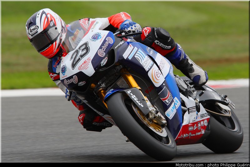 sbk_parkes_8_angleterre_2010
