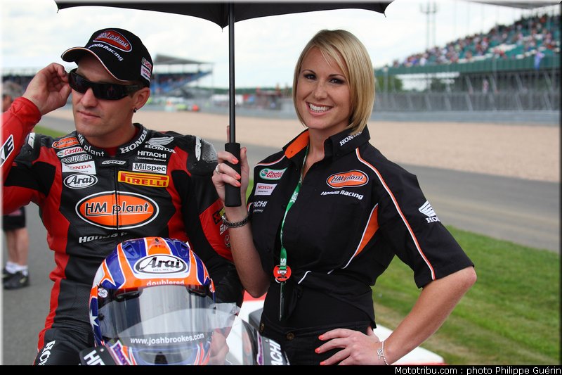 sbk_pitbabe_18_angleterre_2010