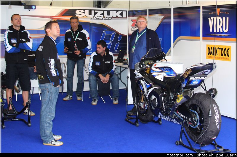 sbk_suzuki_4_angleterre_2010