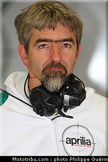 sbk_aprilia_5_angleterre_2010.JPG