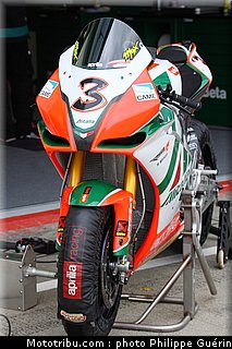 sbk_biaggi_03_angleterre_2010.JPG