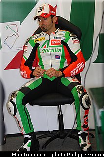 sbk_biaggi_07_angleterre_2010.JPG