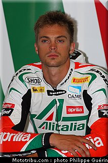 sbk_camier_06_angleterre_2010.JPG