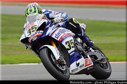 sbk_crutchlow_17_angleterre_2010.JPG