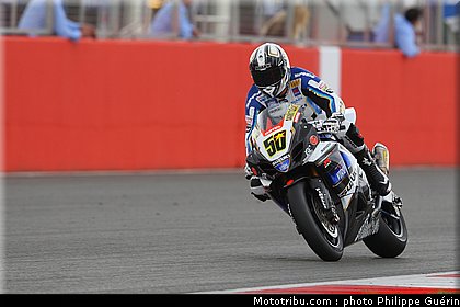 sbk_guintoli_05_angleterre_2010.JPG