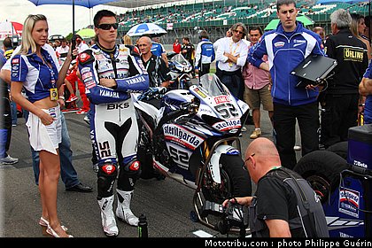 sbk_pitbabe_12_angleterre_2010.JPG