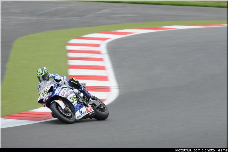sbk_crutchlow_06_angleterre_2010