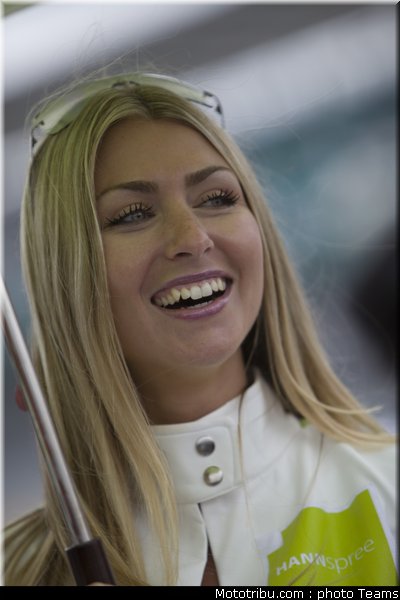 sbk_pitbabe_006_angleterre_2010
