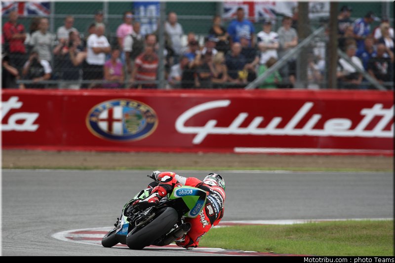 supersport_fujiwara_08_angleterre_2010