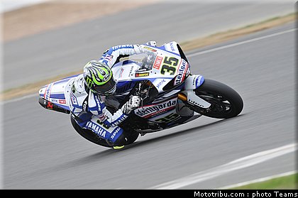 sbk_crutchlow_01_angleterre_2010.jpg
