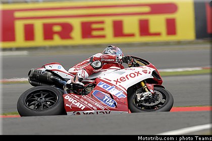 sbk_haga_3_angleterre_2010.jpg
