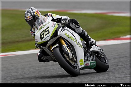 sbk_rea_3_angleterre_2010.jpg