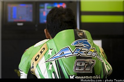 sbk_yanagawa_4_angleterre_2010.jpg