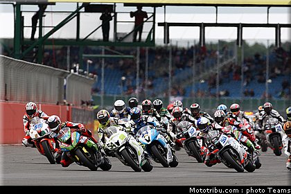 supersport_002_angleterre_2010.jpg