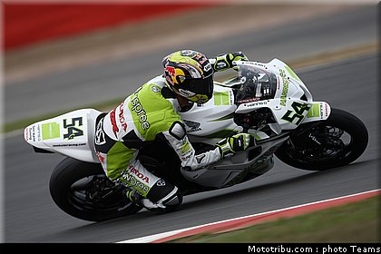 supersport_sofuoglu_08_angleterre_2010.jpg