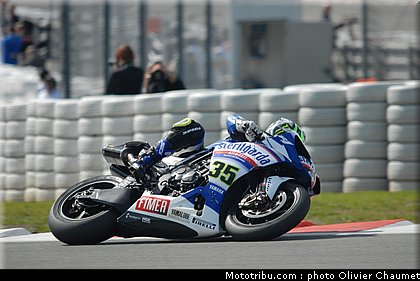 sbk_crutchlow_1_allemagne_2010.JPG