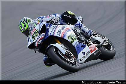 sbk_crutchlow_05_allemagne_2010.jpg