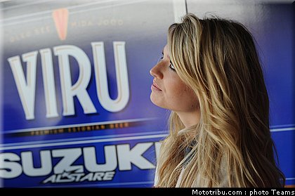 sbk_pitbabes_07_allemagne_2010.jpg