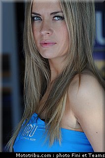 superbike_pitbabe_imola_2010_14.jpg