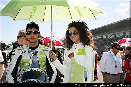 superbike_pitbabe_imola_2010_26.JPG