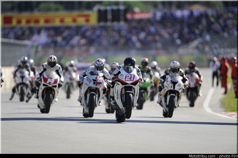 1000stk_001_imola_2010