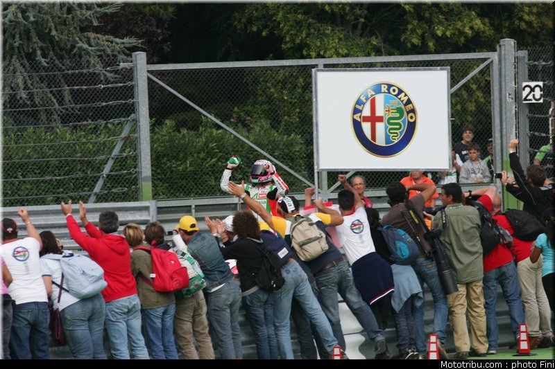 superbike_054_imola_2010