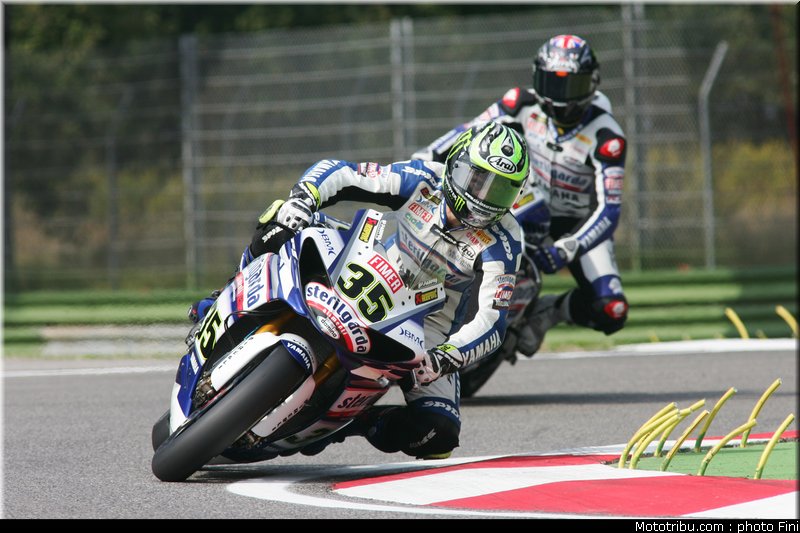 superbike_crutchlow_02_imola_2010