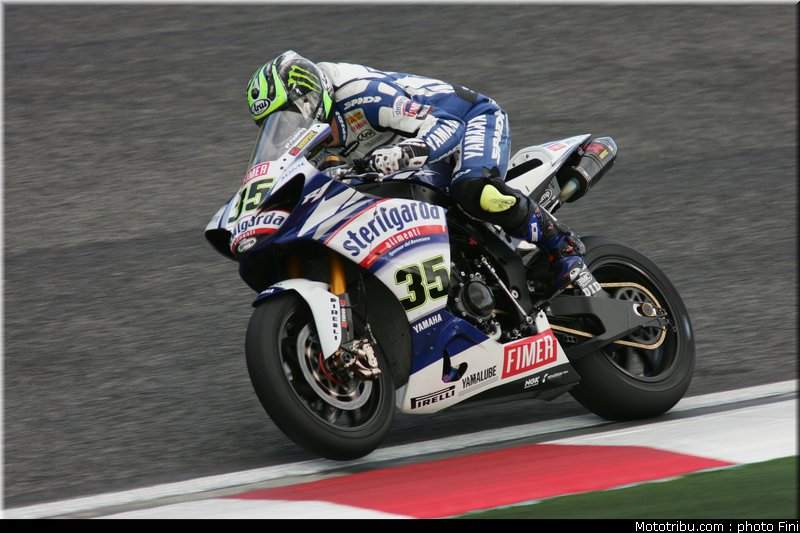 superbike_crutchlow_04_imola_2010