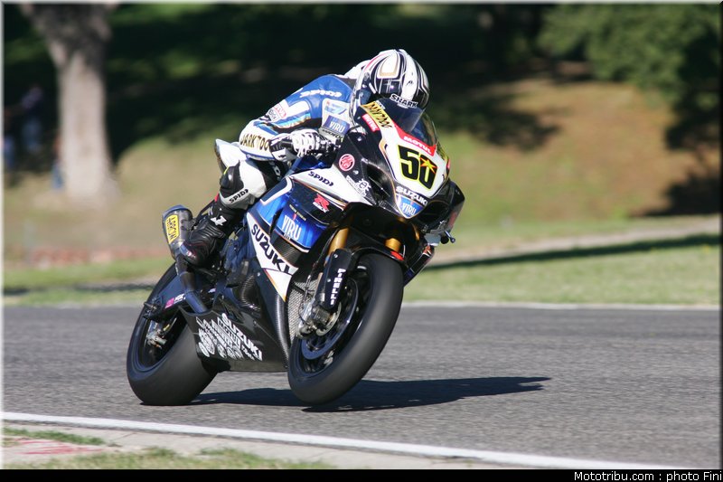superbike_guintoli_5_imola_2010