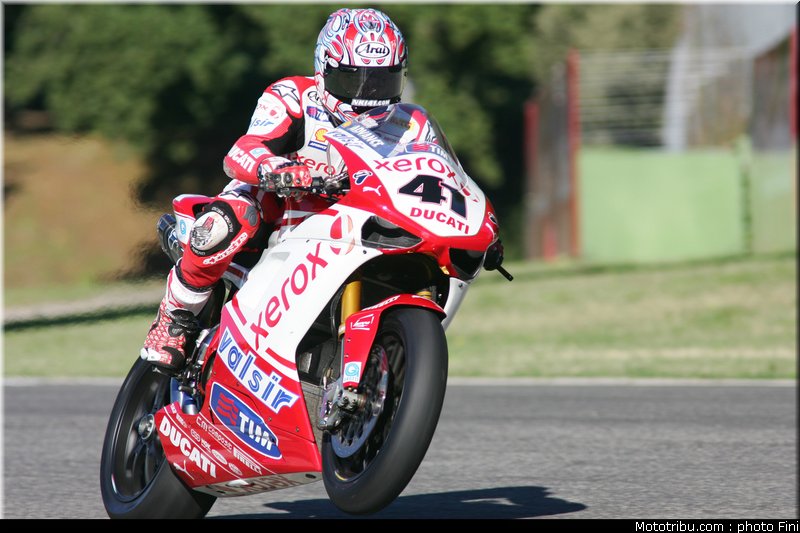 superbike_haga_9_imola_2010