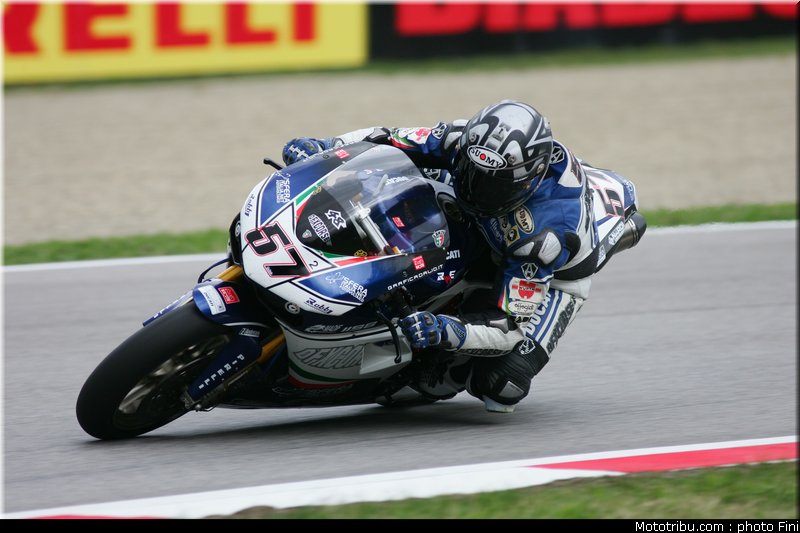 superbike_lanzi_2_imola_2010
