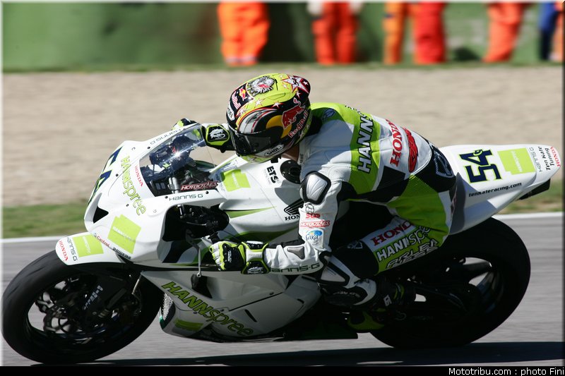 supersport_sofuoglu_07_imola_2010