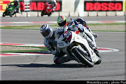 1000stk_023_imola_2010.JPG