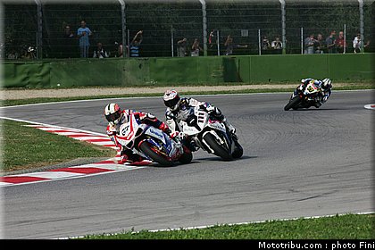 superbike_042_imola_2010.JPG