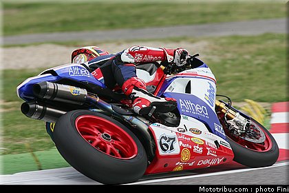 superbike_byrne_2_imola_2010.JPG