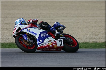 superbike_checa_12_imola_2010.JPG