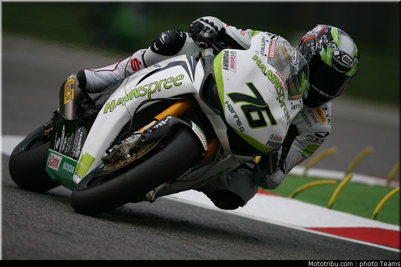superbike_neukirchner_01_imola_2010