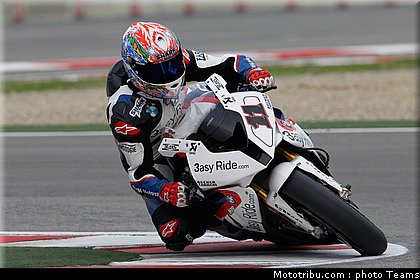 superbike_corser_03_imola_2010.jpg