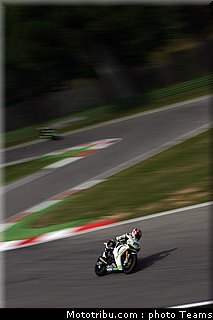 superbike_rea_08_imola_2010.jpg
