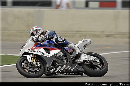 superbike_xaus_01_imola_2010.jpg