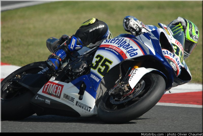 sbk_crutchlow_2_france_2010