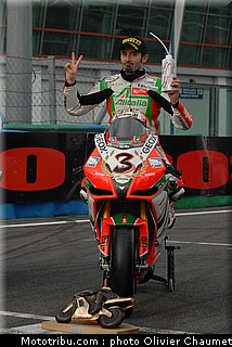 sbk_biaggi_1_france_2010.JPG