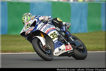 sbk_crutchlow_4_france_2010.JPG