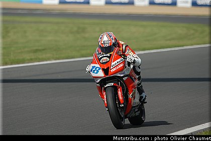 supersport_aitchinson_france_2010.JPG