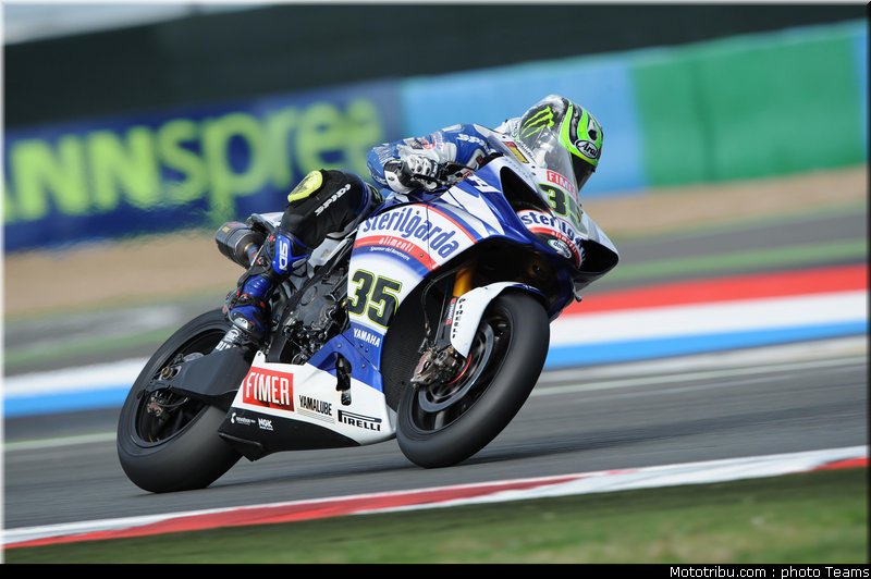 sbk_crutchlow_06_france_2010