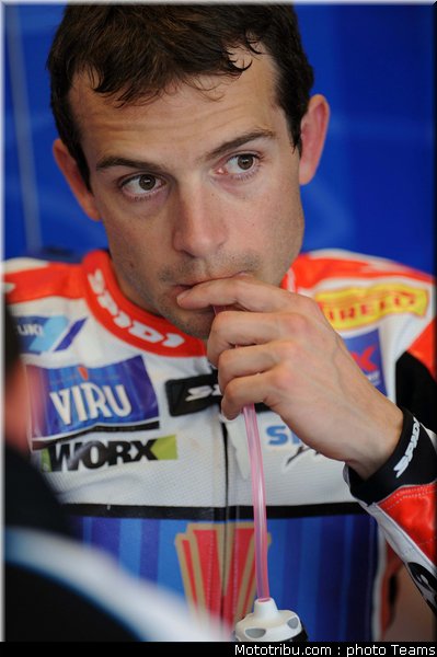 sbk_guintoli_02_france_2010