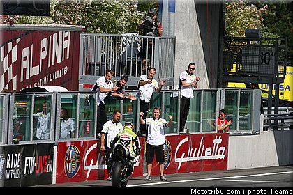 supersport_sofuoglu_15_france_2010.jpg