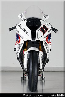 bmw_sbk_team_2010_009.jpg