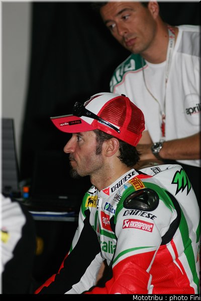 sbk_biaggi_5_test_imola_2010