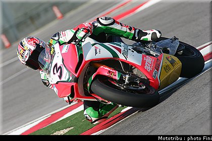 sbk_biaggi_2_test_imola_2010.JPG